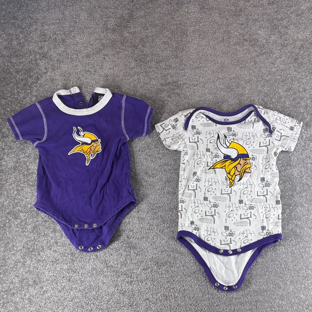 NFL Minnesota Vikings Football Purple White Bodysuits Outfit Set Lot Kids 24M 24